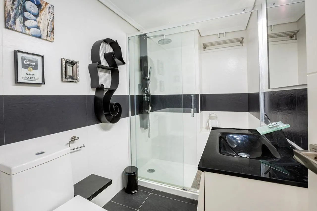 La Torre De La Roca Apartment Torremolinos 0*,